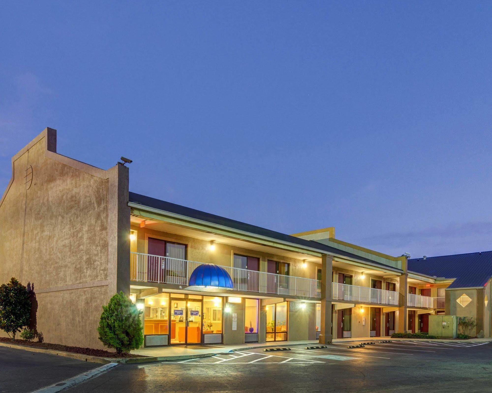 Rodeway Inn Norcross Eksteriør billede